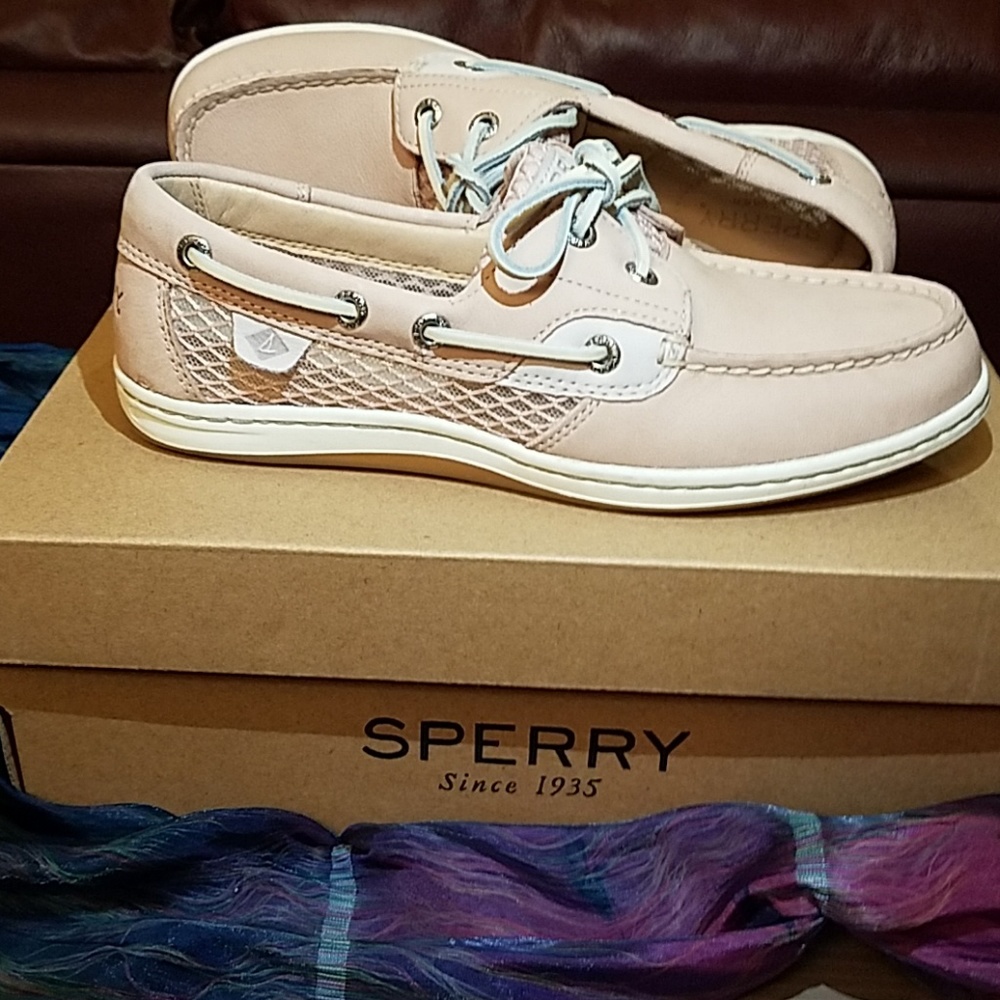 6 1/2 Sperry Mesh Topsider Boat Shoes - Picture 3 of 4